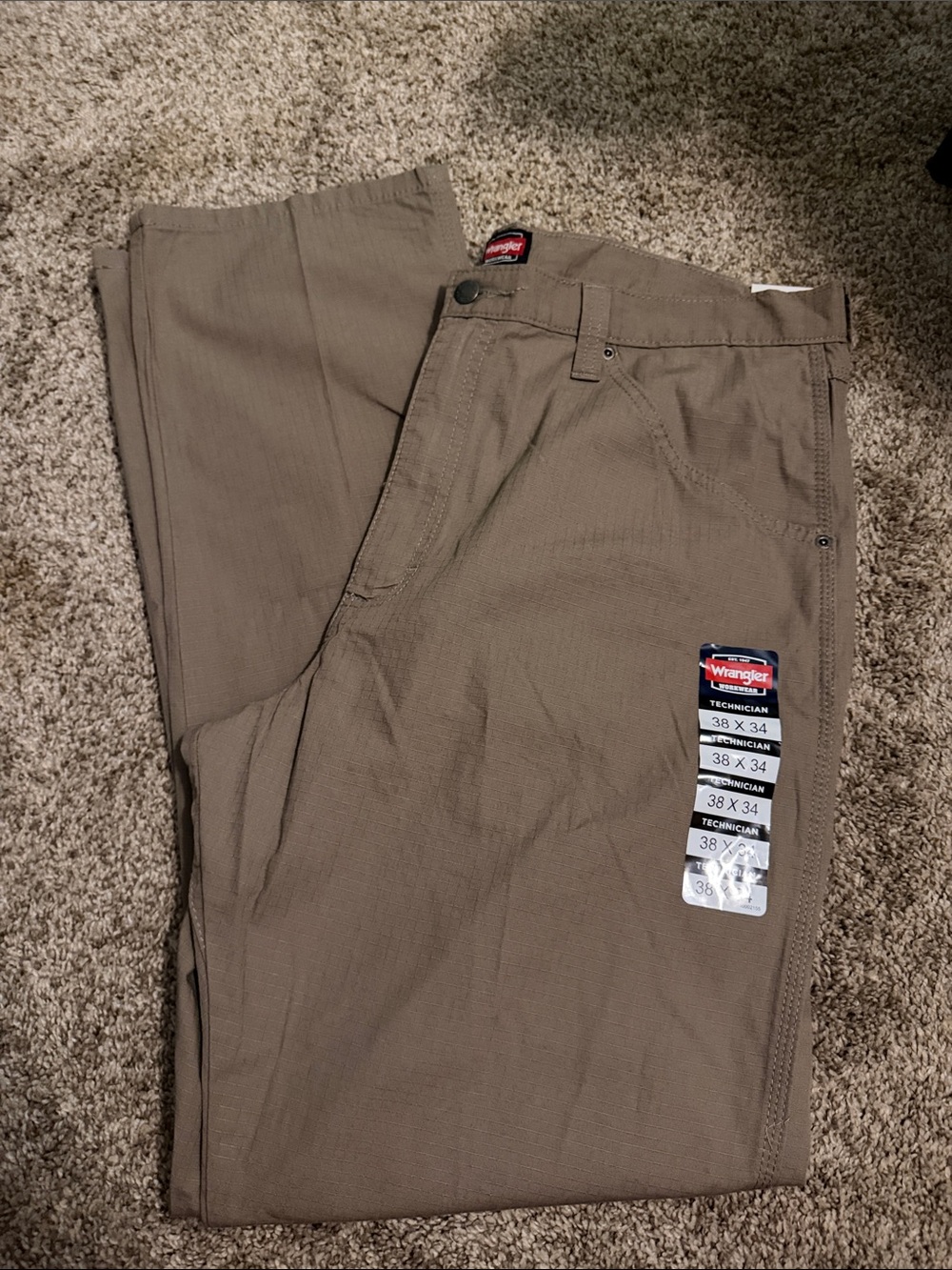 Wrangler Men's Tan Cargo Work Pants